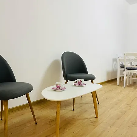 Затишні Дворівневі Апартаменти-Старе Місто Apartment *
